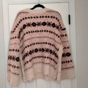 NWT Zara Jacquard Knit Sweater With Button side Vents Size M/L